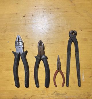 Lote de 3 Alicates y Tenazas