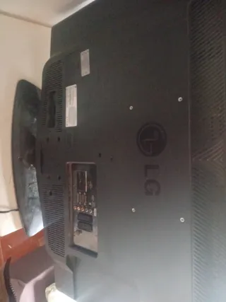 Televisión LG Negra