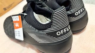 Zapatos de fútbol negras talla 44