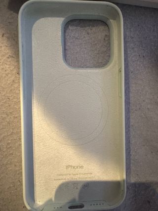 Funda iPhone 15 Pro Silicone Case MagSafe