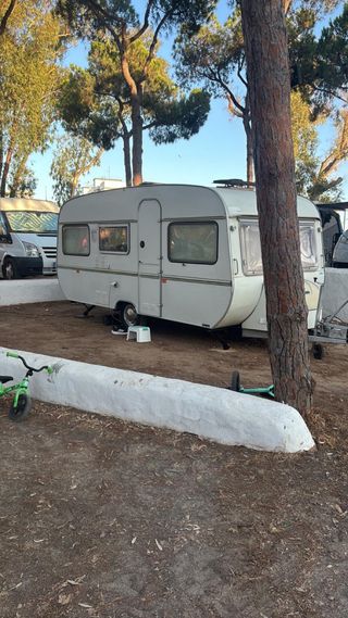Caravana en buen estado con papeles