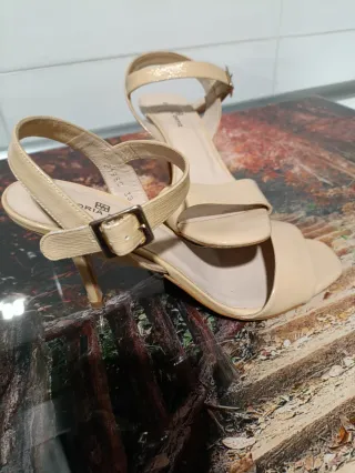 Sandalias Gloria Ortiz Beige Talla 38