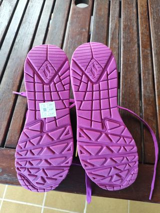 Zapatillas Skechers Uno Mujer Talla 38 A ESTRENAR