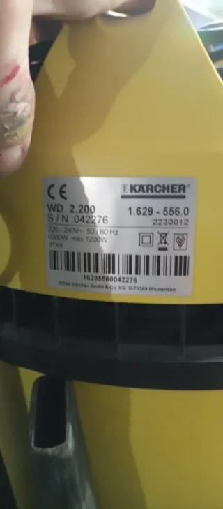 Aspiradora Karcher WD 2.200 Amarilla