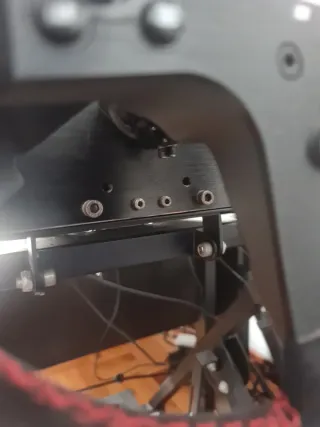 Volante Fanatec y base 2.5 8nm