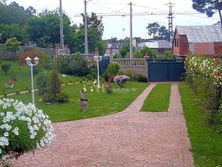 Chalet en venta en Nigrán