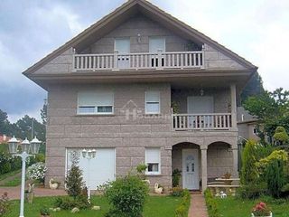 Chalet en venta en Nigrán