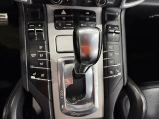 Porsche Cayenne S Hybrid