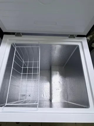 Congelador horizontal Benavent blanco