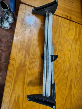 Herramienta de corte para perfiles