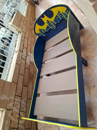 Cama infantil Batman