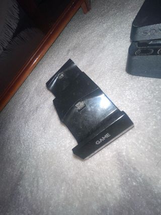 Ps4 Slim 1TB + Mando + Base Carga