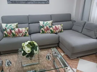 Sofá Chaiselongue Gris Poco Uso