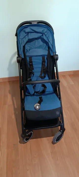 Passeggino Cybex Beezy Blu
