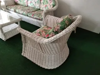 Conjunto Muebles Mimbre y Cristal