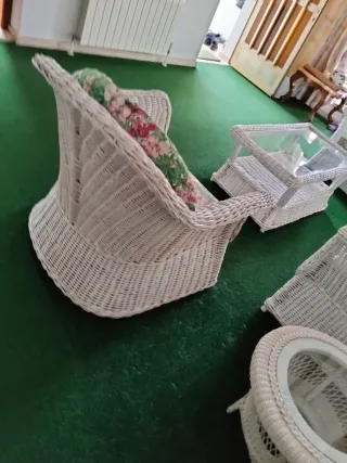 Conjunto Muebles Mimbre y Cristal