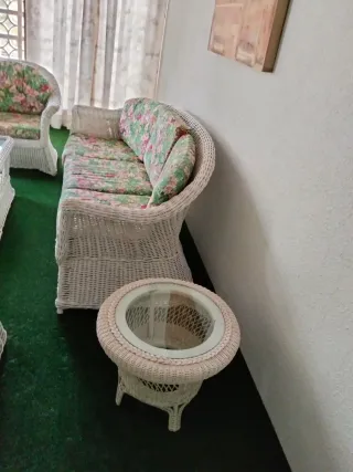 Conjunto Muebles Mimbre y Cristal