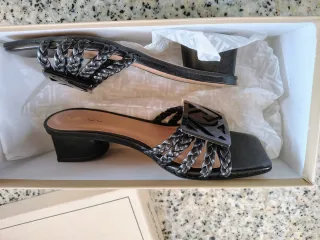 Sandalias Latouche Piel Tacón Bajo Talla 35