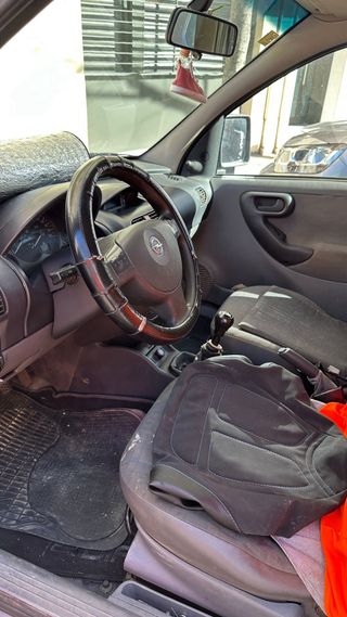 Opel Combo 1.7 DTI 2004