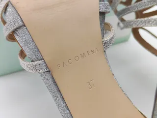 Zapatos de tacón Pacomena