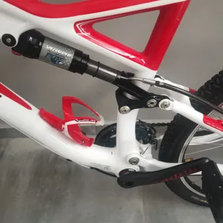 Bicicleta Specialized Carbono 26