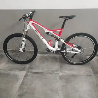 Bicicleta Specialized Carbono 26