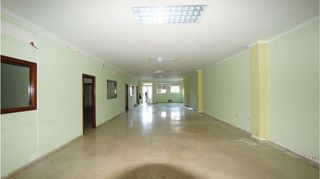 Local comercial en venta en Almadén