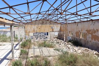 Nave industrial en venta en Polígonos - Recinto Ferial Cortijo de Torres en Málaga