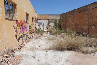 Nave industrial en venta en Polígonos - Recinto Ferial Cortijo de Torres en Málaga