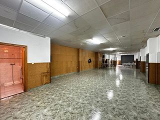 Local comercial en venta en Benifaió