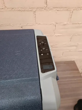 AAOBOSI Nevera Portatil 60L, doble zona