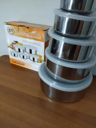 Set 5 Contenitori Acciaio Inox Coperchio Plastica