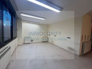 Local comercial en alquiler en Bisbal d´Empordà, La