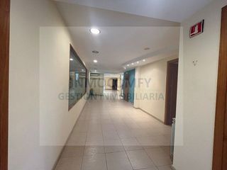 Local comercial en alquiler en Bisbal d´Empordà, La