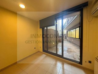 Local comercial en alquiler en Bisbal d´Empordà, La
