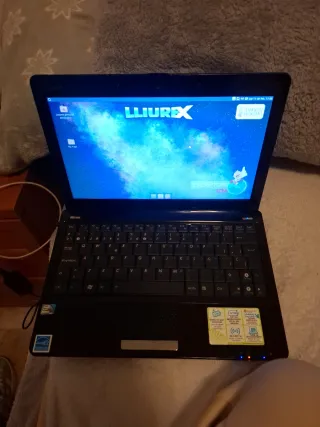 Ordenador portátil negro