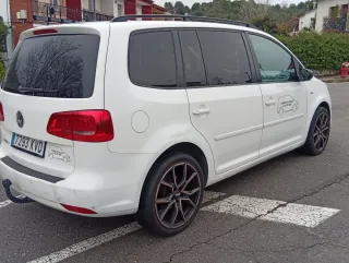Volkswagen Touran 2012