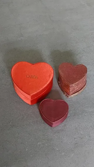 Set 3 Scatoline Cuore Rosse e Oro