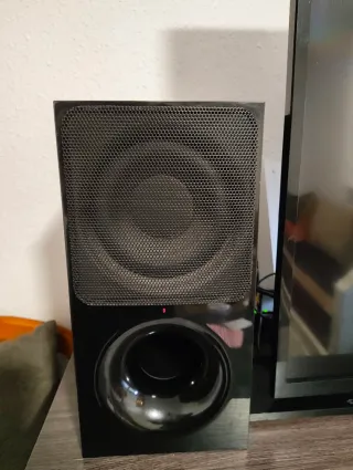 Sony Bravia KDL-46R470A TV + Barra de sonido Sony