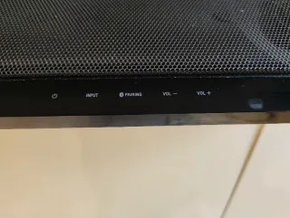 Sony Bravia KDL-46R470A TV + Barra de sonido Sony