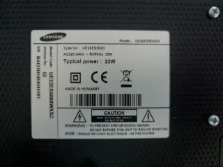 Samsung 22” LED Full HD – sin base