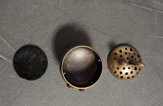 Bruciatore porta incenso a forma di coniglio