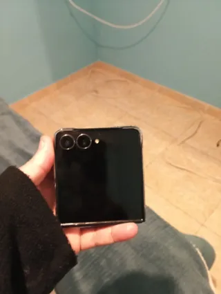 Samsung Galaxy Z Flip7 512GB 12GB RAM