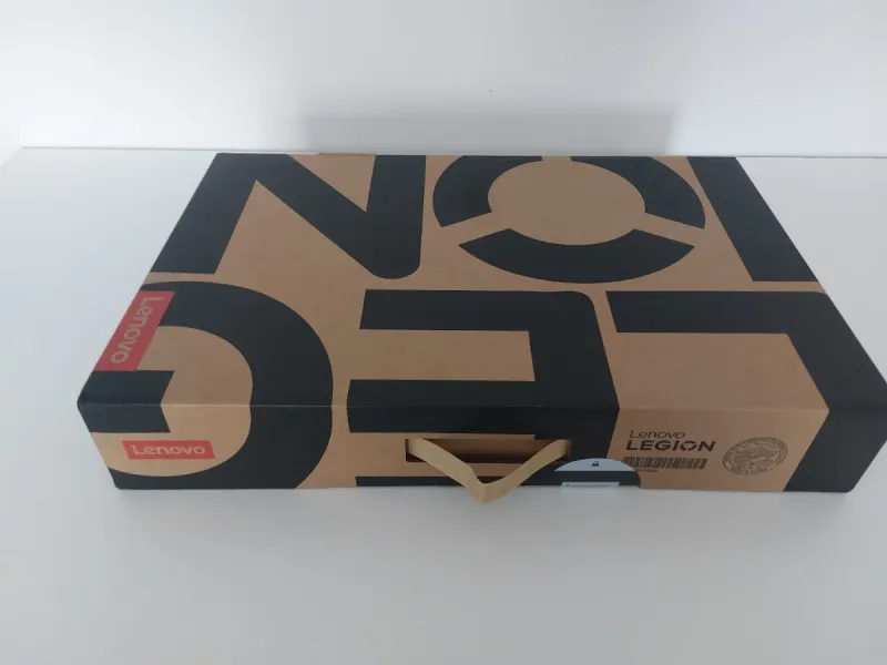 Portátil Lenovo Legion 5 RTX 5070 i9 32GB RAM