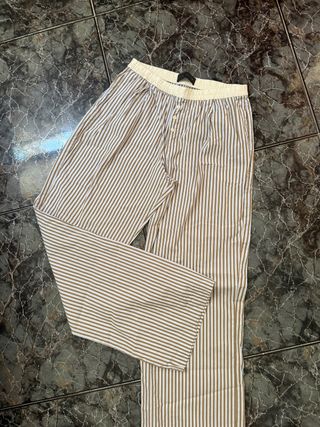 Pantalón pijama rayas beige y marrón