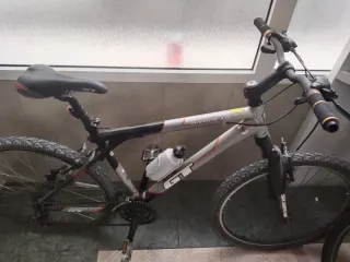 Bicicleta Rockrider Gris