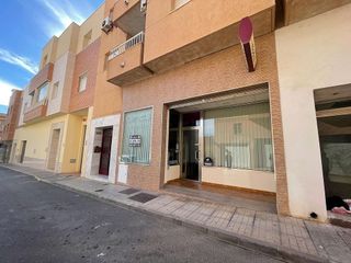 Local comercial en alquiler en Ejido Centro en Ejido (El)