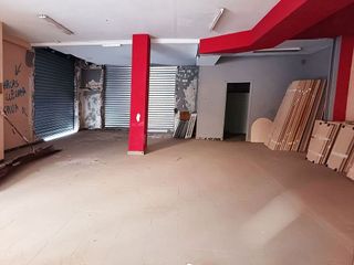 Local comercial en alquiler en Benetússer