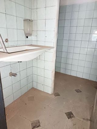 Local comercial en alquiler en Benetússer