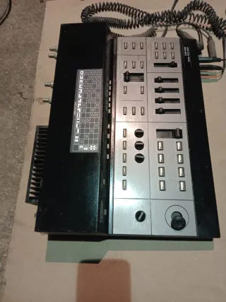 Mezclador vídeo digital Blaupunkt DVM-1000